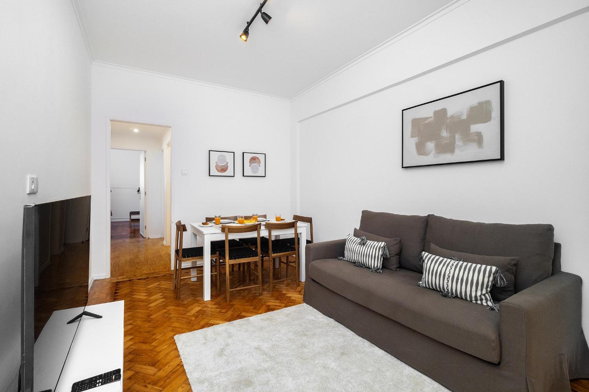 Whome Peaceful Alges Family Home Away From City Noise Exterior photo